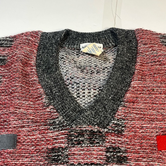 Vtg La Différence Mens 4 Wool V-Neck Sweater Laine Alpaca Mohair Blend Red Black - Picture 9 of 13